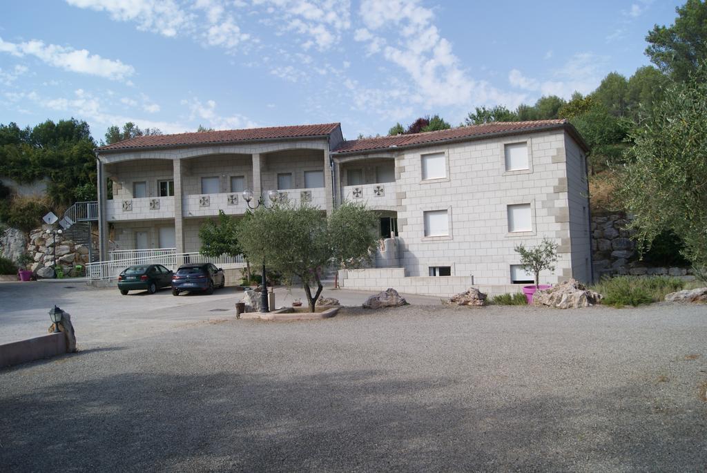 Appart'Hotel Les Rochers Auriol Eksteriør billede